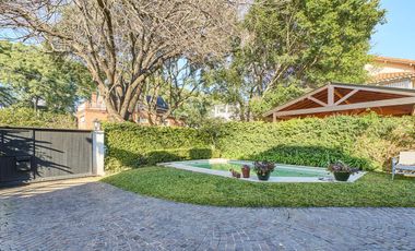 Casa en ALQUILER en La Lucila