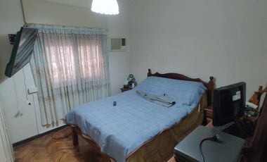 Excelente Chalet, Platanos