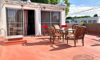 Casa - Burzaco