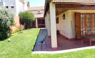 Hermoso Chalet en VENTA