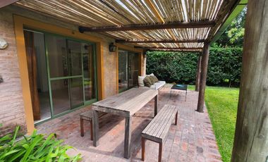 Casa en alquiler, 4 ambientes en el Golf Club Argentino, Jose C Paz