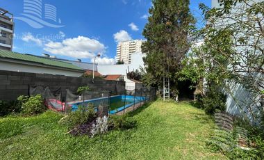 Casa 4 Ambientes de 2 Plantas, con Jardin, Balcón y Terraza en Florida