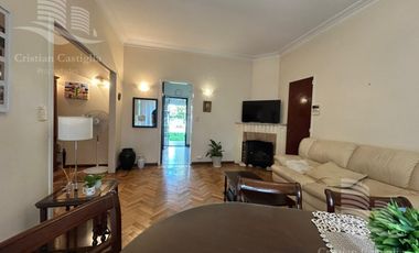 Casa 4 Ambientes de 2 Plantas, con Jardin, Balcón y Terraza en Florida