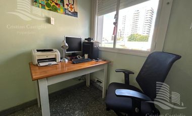 Casa 4 Ambientes de 2 Plantas, con Jardin, Balcón y Terraza en Florida