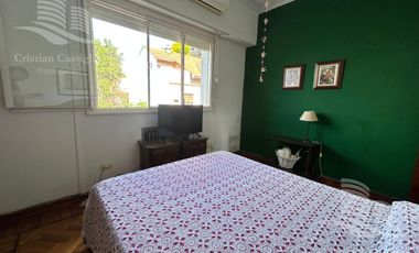 Casa 4 Ambientes de 2 Plantas, con Jardin, Balcón y Terraza en Florida