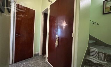 Casa 4 Ambientes de 2 Plantas, con Jardin, Balcón y Terraza en Florida
