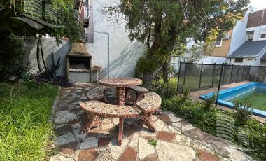 Casa 4 Ambientes de 2 Plantas, con Jardin, Balcón y Terraza en Florida