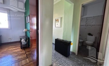 Casa 4 Ambientes de 2 Plantas, con Jardin, Balcón y Terraza en Florida
