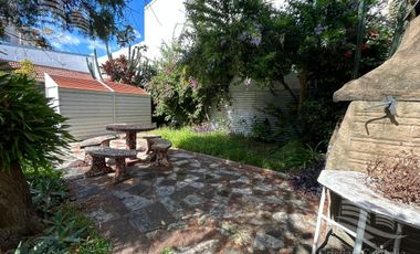 Casa 4 Ambientes de 2 Plantas, con Jardin, Balcón y Terraza en Florida