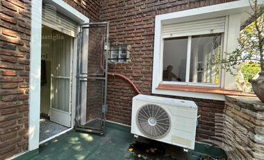 Casa 4 Ambientes de 2 Plantas, con Jardin, Balcón y Terraza en Florida