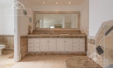 Casa en Venta en Cariló