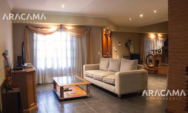Casa en venta - Monte Grande