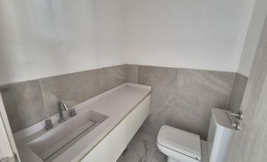 Casa 5 ambientes VENTA Saint Thomas Canning