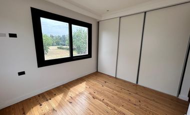Casa 5 ambientes VENTA Saint Thomas Canning