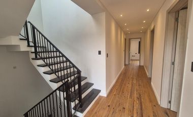 Casa 5 ambientes VENTA Saint Thomas Canning