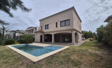 Casa 5 ambientes VENTA Saint Thomas Canning