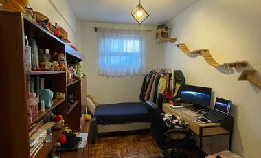 Departamento 3 ambientes en venta en Florida, próximo a estación.
