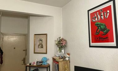 Departamento 3 ambientes en venta en Florida, próximo a estación.
