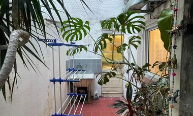 Departamento 3 ambientes en venta en Florida, próximo a estación.
