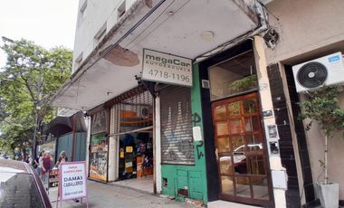 Departamento 3 ambientes en venta en Florida, próximo a estación.