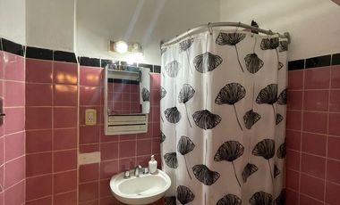 Departamento 3 ambientes en venta en Florida, próximo a estación.