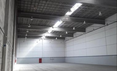 Depósito en  Alquiler en el Complejo San Eduardo