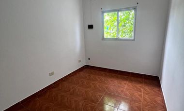 Departamento en Ramos Mejia