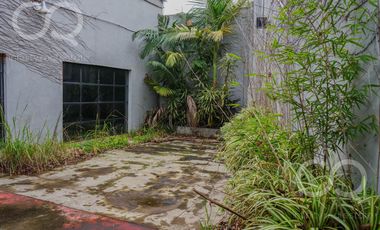 Local en venta en el bajo de San Isidro - Excelente ubicación
