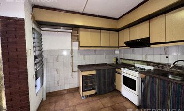 Casa en venta en Moron