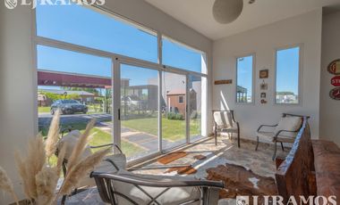 VENTA en  San Sebastián, área 12 MB