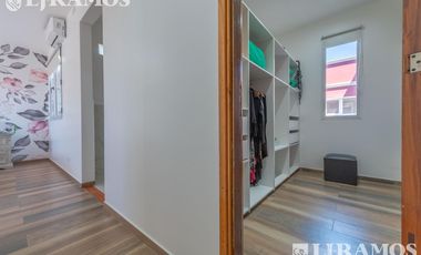 VENTA en  San Sebastián, área 12 MB