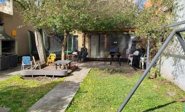 Casa - Burzaco