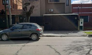 Casa - Burzaco