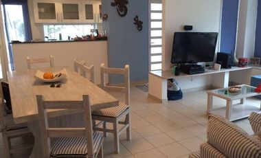 Venta Casa 3 dorm c/quincho, Las Grutas, Rio Negro