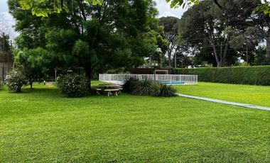 IMPECABLE QUINTA PARA EVENTOS O FIN DE SEMANA EN GLEW