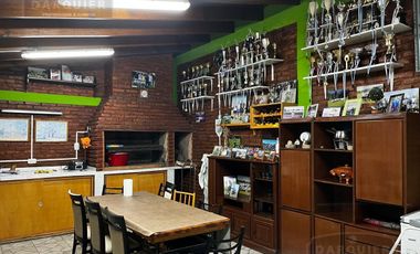 IMPECABLE QUINTA PARA EVENTOS O FIN DE SEMANA EN GLEW