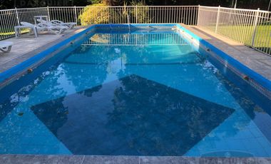 IMPECABLE QUINTA PARA EVENTOS O FIN DE SEMANA EN GLEW
