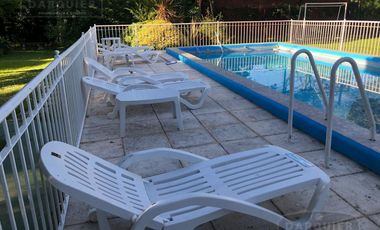 IMPECABLE QUINTA PARA EVENTOS O FIN DE SEMANA EN GLEW