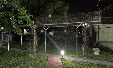 IMPECABLE QUINTA PARA EVENTOS O FIN DE SEMANA EN GLEW