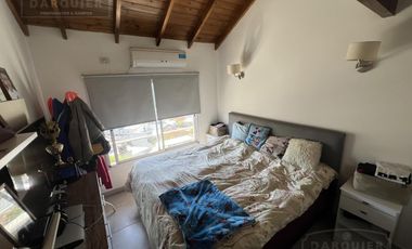 Departamento DE 3 AMBIENTES MAS ESCRITORIO EN DUPLEX