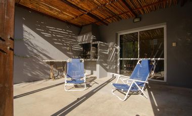 Casa de tres dormitorios con local comercial y quincho | San Carlos de Bolívar