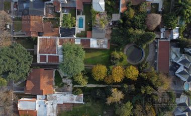 CASA ANTIGUA EN ADROGUE