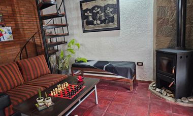 VENDE EXCELENTE CHALET