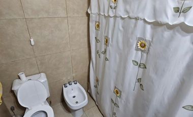 VENDE EXCELENTE CHALET