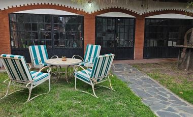 VENDE EXCELENTE CHALET
