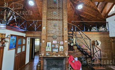 Casa En Venta En Barrio Cerrado