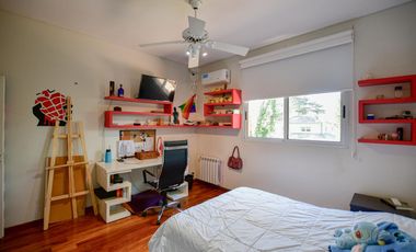 Casa en Venta en Juan Maria Gutierrez