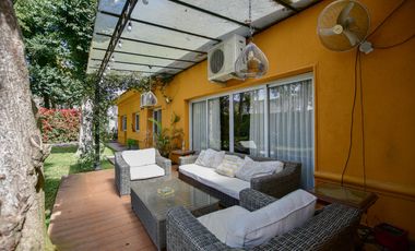 Casa en Venta en Juan Maria Gutierrez