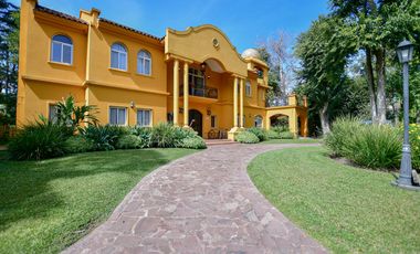 Casa en Venta en Juan Maria Gutierrez