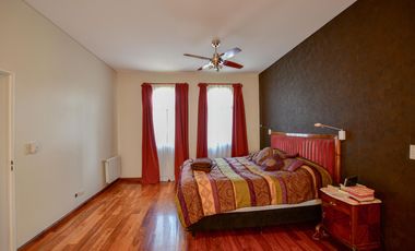 Casa en Venta en Juan Maria Gutierrez